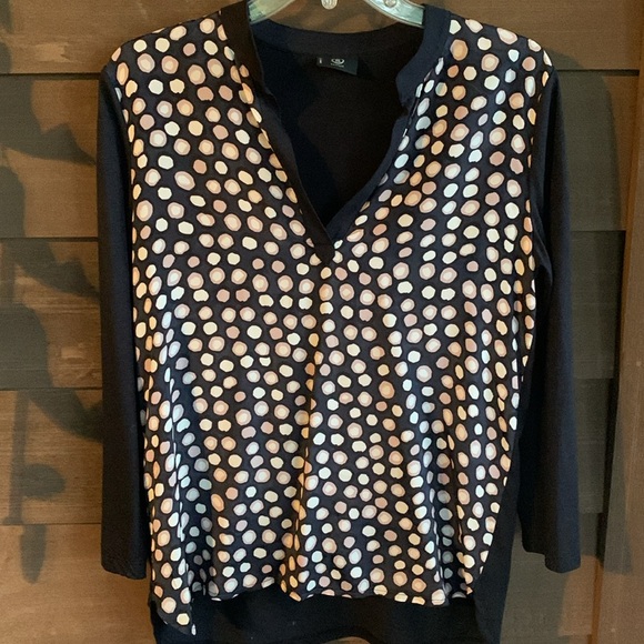 Bogner, NWOT, S, size 6 blouse - Picture 2 of 8